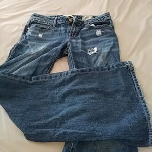 Wide bottom gap jeans